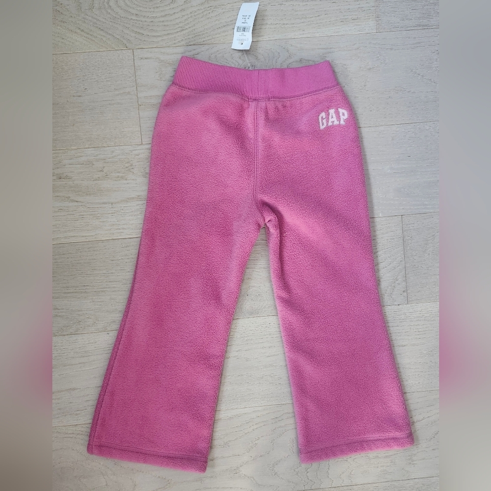 BabyGAP GAP Toddler Girl Fleece Pink Pants  3T